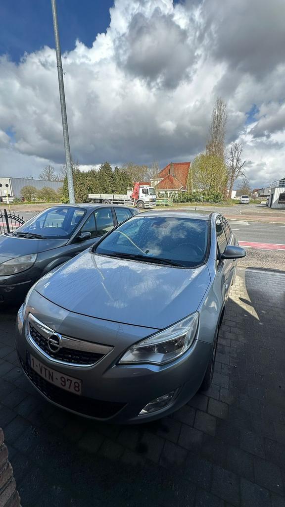 Opel Astra 2010 250.000KM, Auto's, Particulier, Te koop, Astra