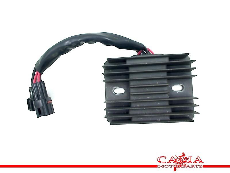 REGULATEUR DE TENSION GSX 650 F 2008-2012 (GSX650F CJ1), Motos, Dhr. S. di Majo, Utilisé, Info@cama-motorparts.nl, P.J. Troelstraweg 8 8
3144 CX  MAASSLUIS, NL