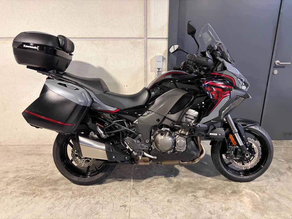 Kawasaki Versys 1000 SE met GT pakket, Motos, Tourisme, Entreprise, Plus de 35 kW, 1000 cm³
