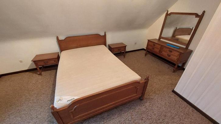 bed (150 cm breed) met bijhorende nachtkastjes, Huis en Inrichting, Slaapkamer | Bedden, Gebruikt, 140 cm, 210 cm, Hout, Ophalen