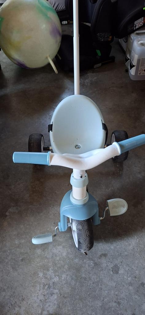 Kinderfietsje met handvat, Ophalen, Zo goed als nieuw