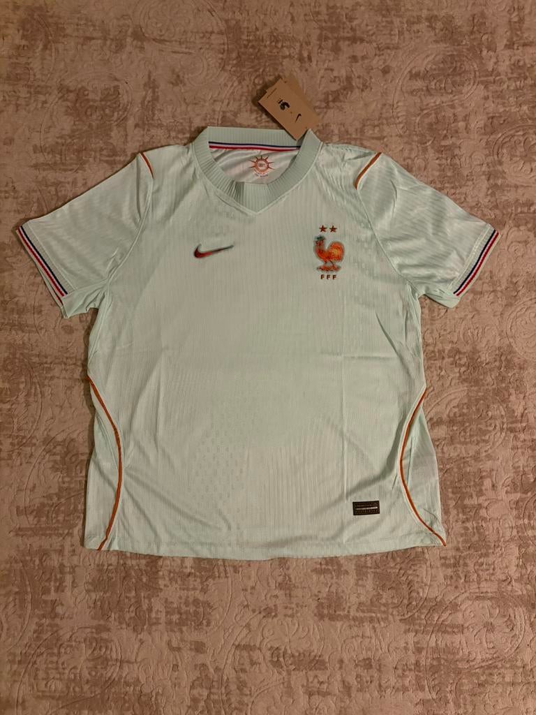 Maillot France coupe du monde 2026 (taille S), Taille S, Enlèvement, Neuf, Maillot