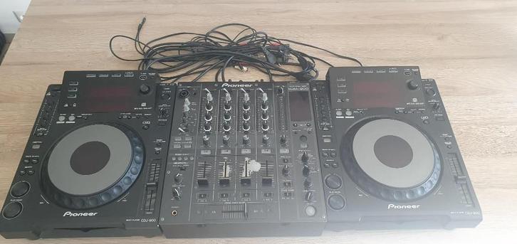 Set 2 CDJ 900 1 DJM 800, Muziek en Instrumenten, Dj-sets en Draaitafels, Gebruikt, Dj-set, Pioneer, Ophalen