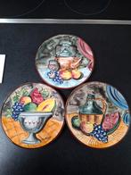 Lot de 3 Assiettes Décoratives Vintage - Céramique de Manise, Antiquités & Art, Enlèvement ou Envoi