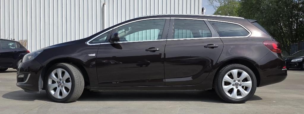 Opel Astra 1.7 CDTi ecoFLEX Cosmo Start/Stop, Autos, Opel, Euro 6, Capteur de lumière, Noir, 5 portes