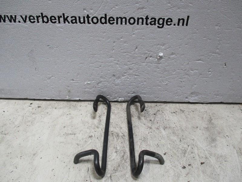 CEINTURE geleider Ford Fiesta 2 (01-1983/11-1989), Autos : Pièces & Accessoires, Utilisé, Ford