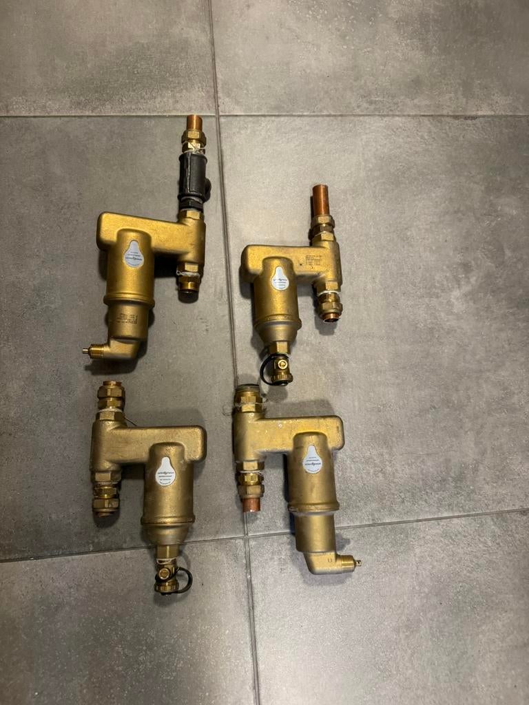 Spirotech (séparateur de poussière et grille d'aération), Enlèvement ou Envoi, Comme neuf
