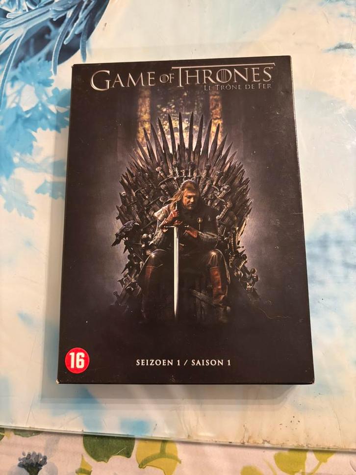 DVD van GAME of THRONS, CD & DVD, DVD | Horreur, Comme neuf, Slasher, Coffret, À partir de 16 ans, Enlèvement ou Envoi