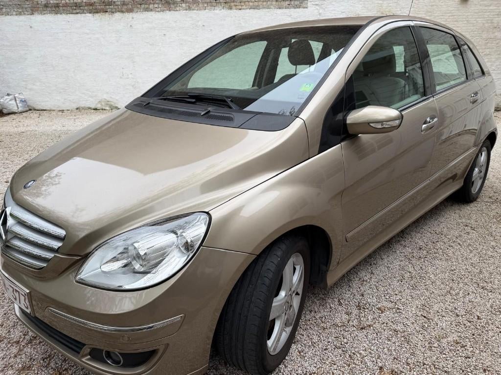 Mercedes B180 CDI – Topstaat – Kettingmotor – €2.950, Auto's, Mercedes-Benz, Voorwielaandrijving, Monovolume, Beige, Overige kleuren