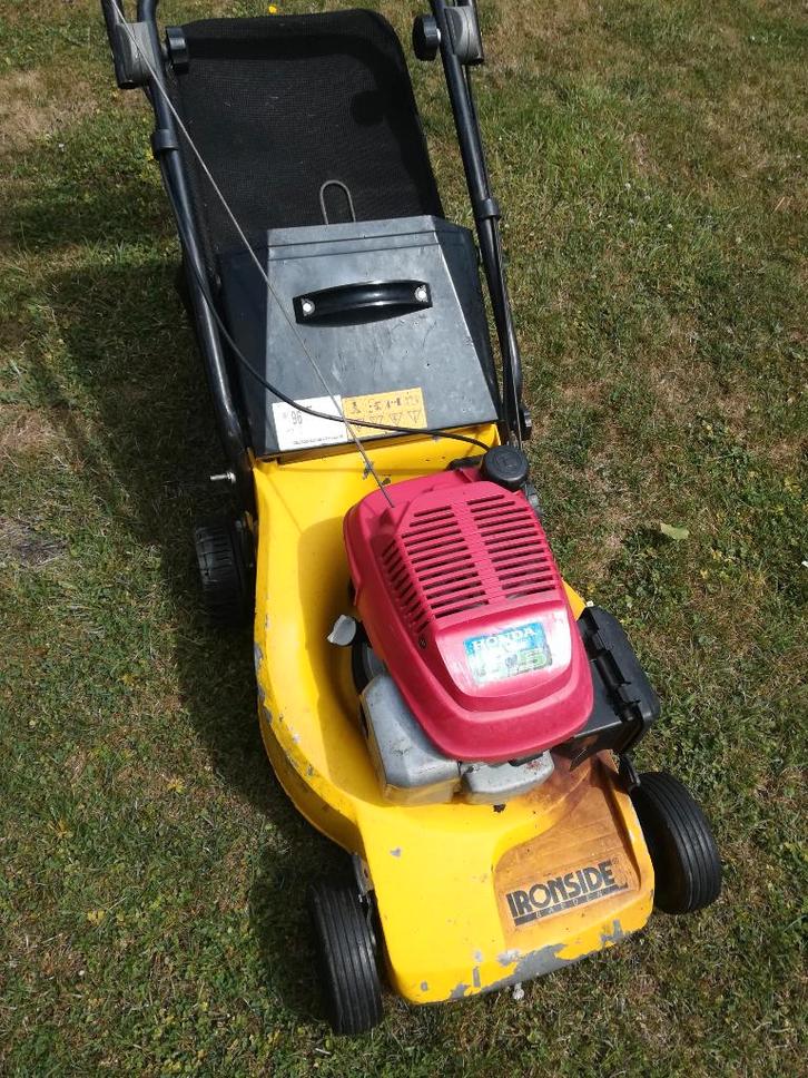 tondeuse  Honda à reconditionner à petit prix, Tuin en Terras, Grasmaaiers, Gebruikt, Benzine-grasmaaier, Cirkelmaaier, Opvangzak