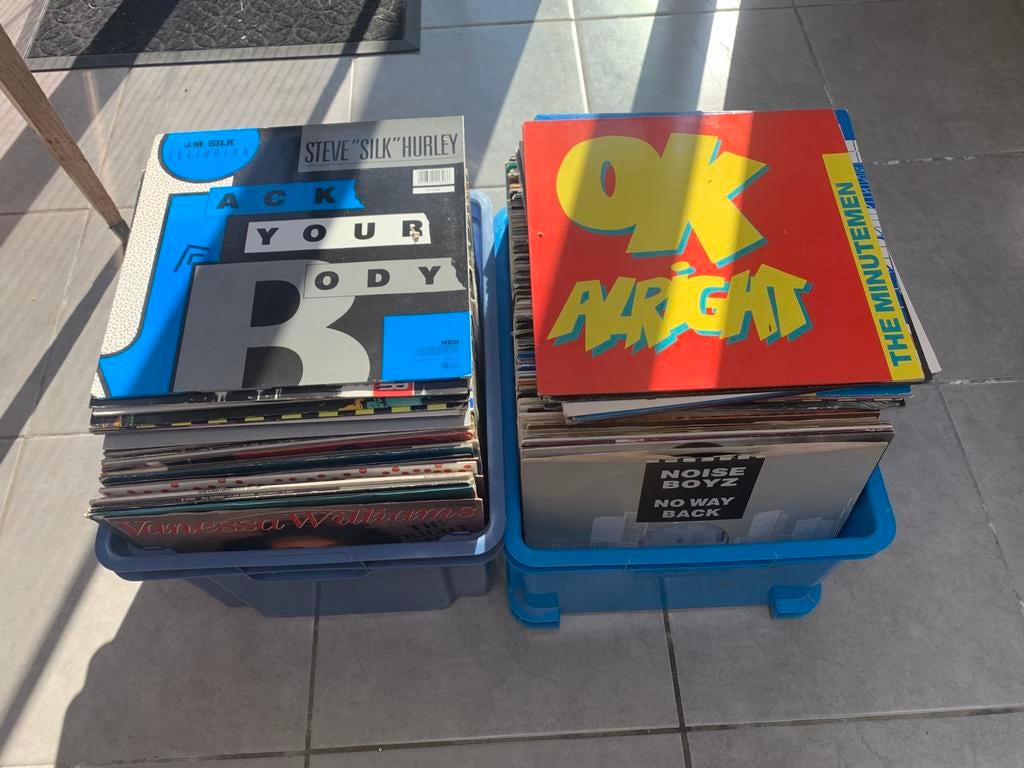 Lot 2 bacs de disques, CD & DVD, 12 pouces, 1980 - 1989, Dance populaire, Enlèvement