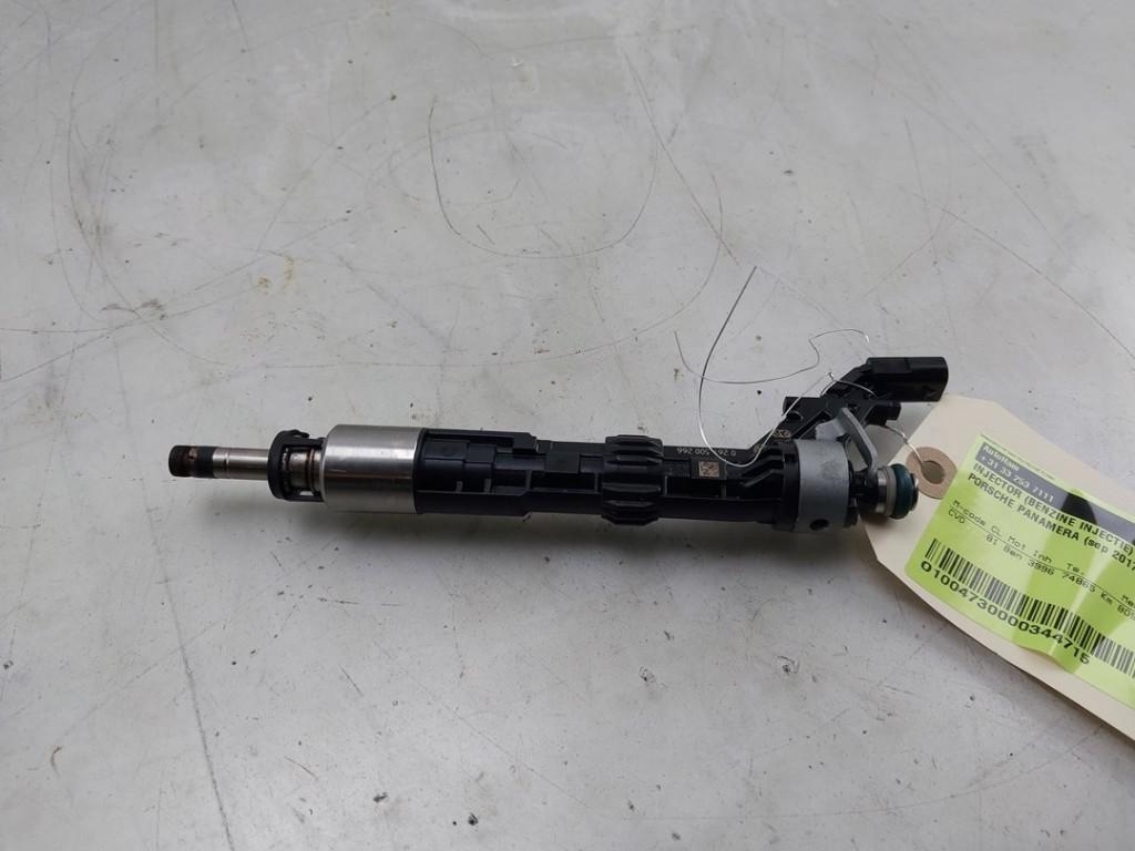 INJECTOR BRANDSTOF Porsche Panamera (971G) (01-2016/12-2023), Robert Bosch AG, Gebruikt, Porsche, Robert-Bosch-Allee 1
74232  Abstatt, DE