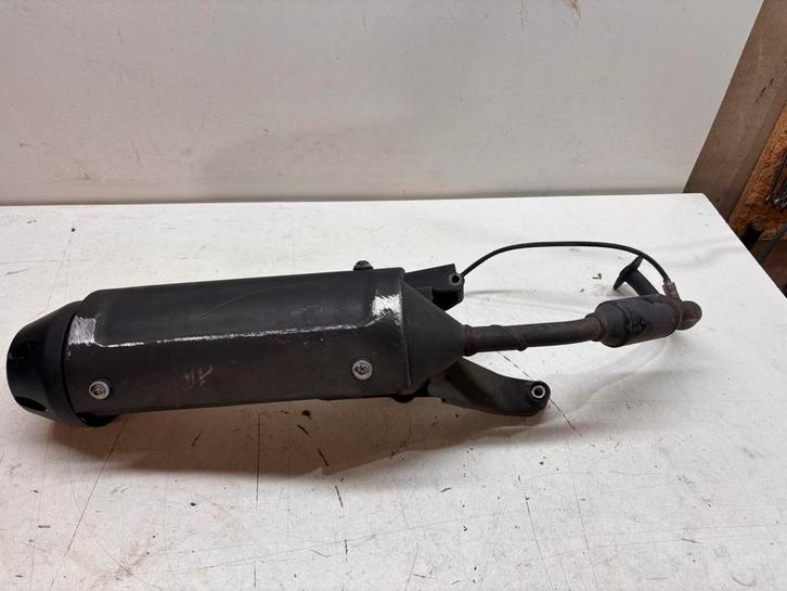 Différents échappements pour les Kymco Agility 16 pouces, Vélos & Vélomoteurs, Pièces de cyclomoteur | Scooters, Comme neuf, Kymco