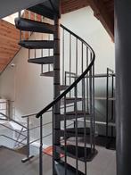 escalier  colimacon, Enlèvement, Utilisé, Escalier, 2 à 4 mètres