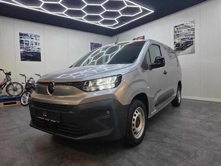 CITROEN BERLINGO L2 1.5 D 131PK AUTOMAAT 10KM NIEUW, Auto's, Citroën, Bedrijf, Berlingo, ABS, Achteruitrijcamera, Adaptieve lichten