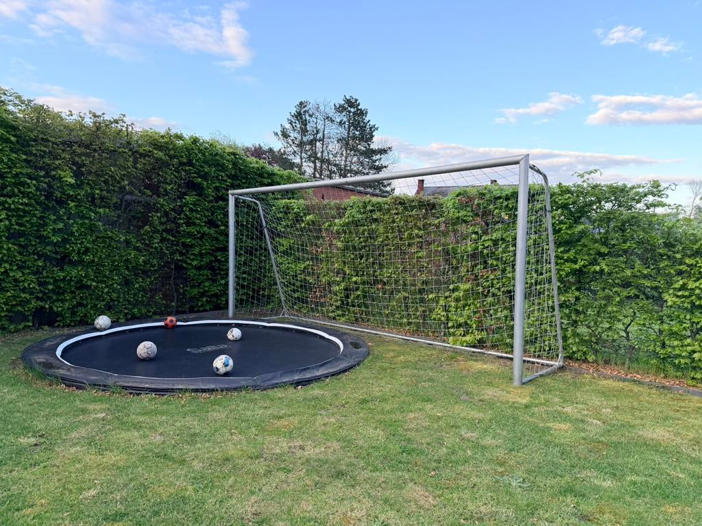 Voetbaldoel aluminium 5x2m, Ophalen, Zo goed als nieuw