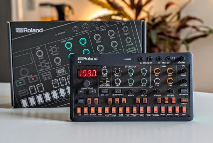 Synthétiseur Roland Aira S-1, Musique & Instruments, Synthétiseurs, Roland, Enlèvement ou Envoi