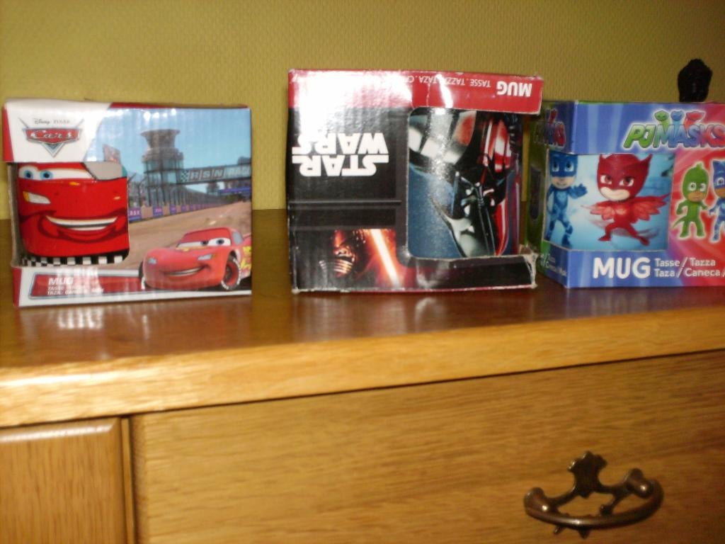 a vendre cuisine vaisselle, Maison & Meubles, Cuisine | Vaisselle, Neuf, Enlèvement ou Envoi, Autres styles, Porcelaine