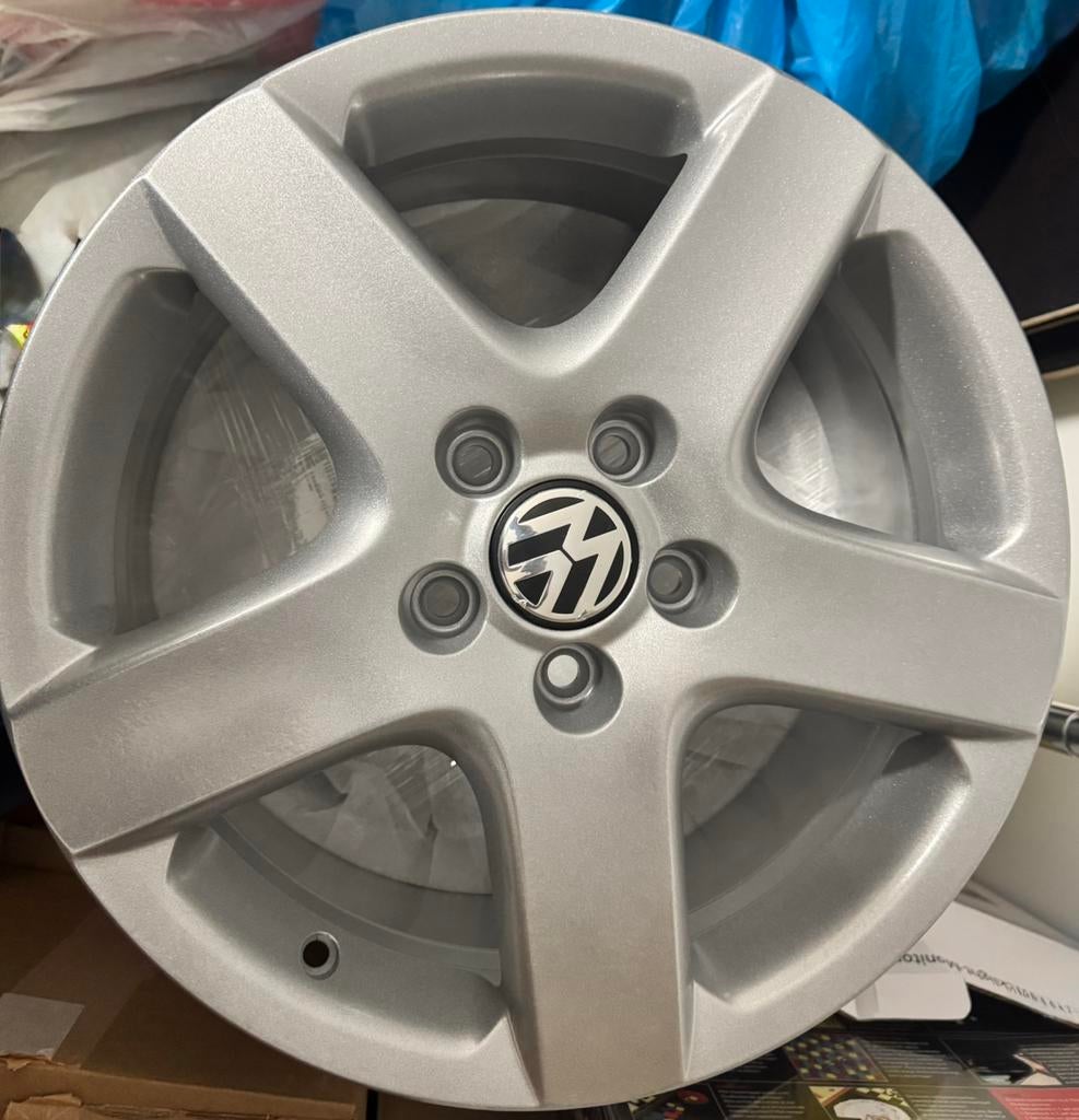 Volkswagen Velgen 17inch, Autos : Pièces & Accessoires, Pneus & Jantes, Pneus et Jantes, Pneus été, 17 pouces, 225 mm, Neuf, Enlèvement