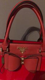 Prada, Handtassen en Accessoires, Tassen | Damestassen, Ophalen of Verzenden, Nieuw, Handtas