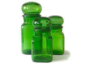Set groene apothekerspotten beschikbaar voor biedingen