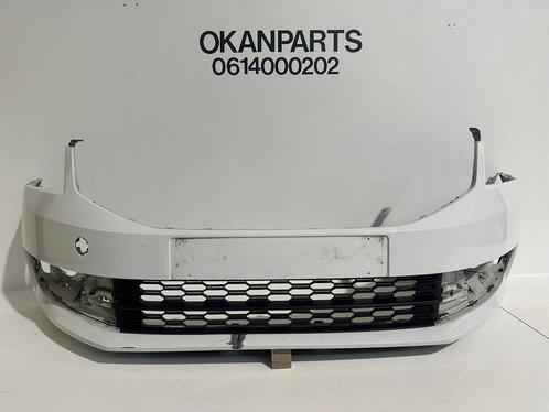 Skoda Octavia IV 5E Facelift voorbumper 5E0807221N, Auto-onderdelen, Carrosserie, Bumper, Skoda, Voor, Gebruikt