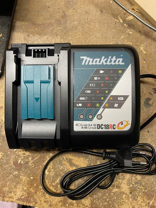 Nieuw : Makita snellader DC18RC, Bricolage & Construction, Outillage | Pièces de machine & Accessoires, Neuf, Enlèvement ou Envoi