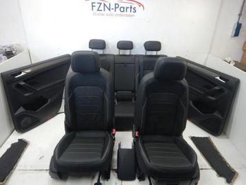 VW Tiguan 5NN Allspace Interieur Leer Middenconsole beschikbaar voor biedingen