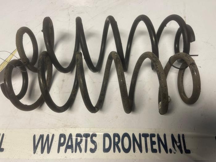 Schroefveer achter van een Volkswagen Polo, Auto-onderdelen, Ophanging en Onderstel, Volkswagen, Gebruikt, 3 maanden garantie