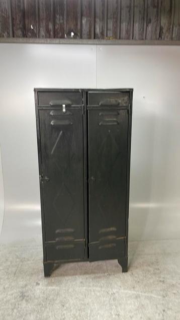 Vintage metalen locker