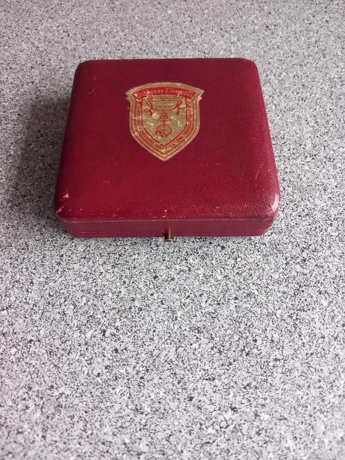 Penning: Fondclub 1957, Postzegels en Munten, Penningen en Medailles, Overige materialen, Ophalen
