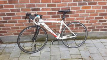 koersfiets kind 7 - 10 jaar beschikbaar voor biedingen