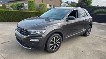 VW T Roc 1.5i Automaat  beschikbaar voor biedingen