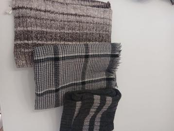 Lot 3 Écharpes Homme Automne Hiver Multi-Style beschikbaar voor biedingen