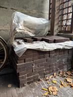 Wienerberger rode klinkers (300 stuks) GRATIS, Doe-het-zelf en Bouw, Metselstenen, Ophalen, Zo goed als nieuw, Bakstenen