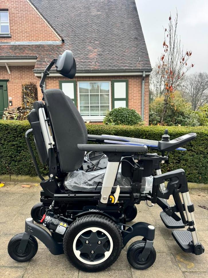 Nieuwstaat Elektrische rolstoel Quickie Q500M Rolwagen, Diversen, Rolstoelen, Nieuw, Elektrische rolstoel, Inklapbaar, Ophalen of Verzenden