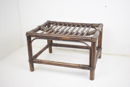 Rotan Kruk Voetenbank Stoeltje, Huis en Inrichting, Krukjes, Gebruikt, Hout, Ophalen