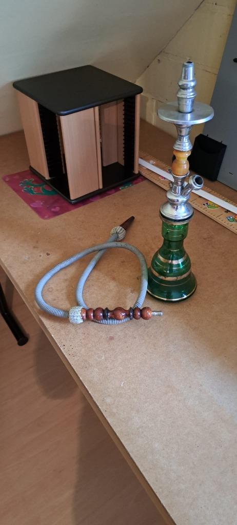 Kleine Groene Waterpijp/ Shisha, Collections, Articles de fumeurs, Briquets & Boîtes d'allumettes, Utilisé, Narguilé, Enlèvement