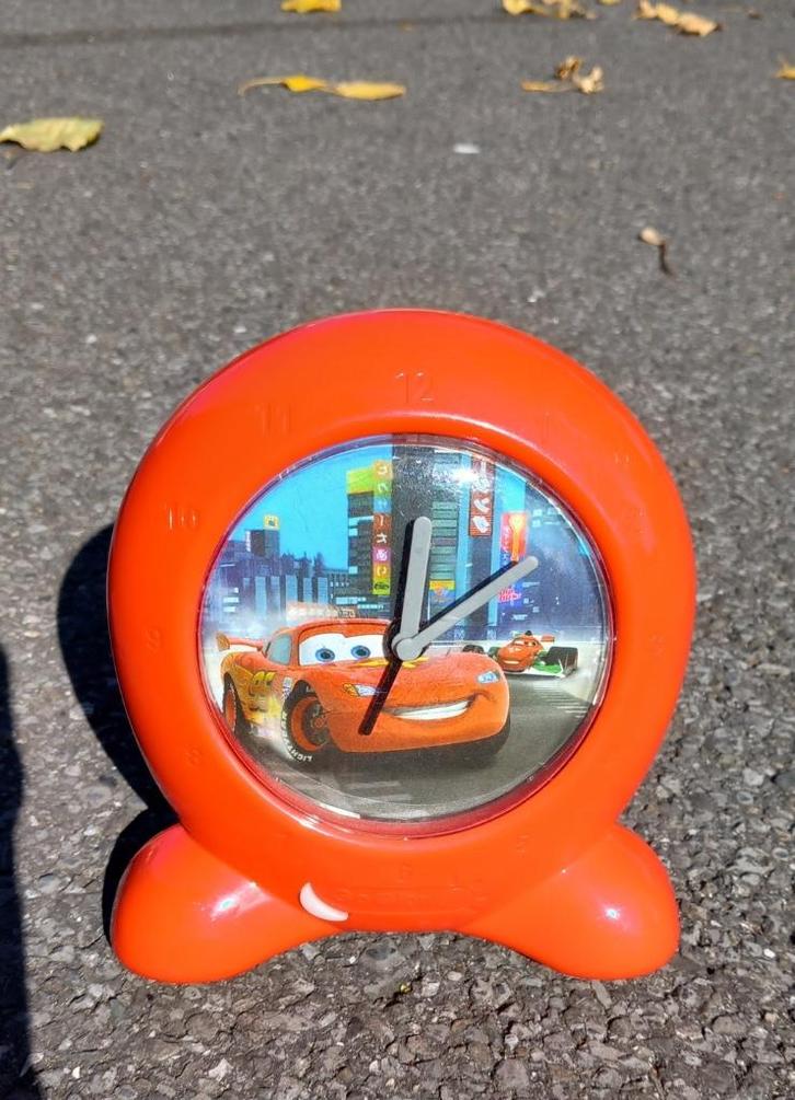 Réveil lumineux Disney apprendre à se lever, Handtassen en Accessoires, Horloges | Kinderen, Gebruikt, Jongen, Rood, Ophalen of Verzenden