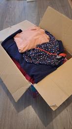 Doos meisje kleren 92 -104, Ophalen