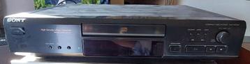 Sony CD Speler XPE 320 - Late jaren 90 beschikbaar voor biedingen