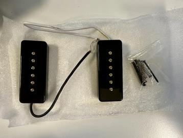 2 P90 Fender Mustang MP-90 pickups beschikbaar voor biedingen