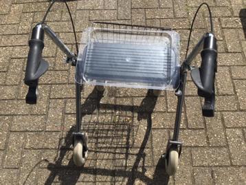 Rollator /looprekje beschikbaar voor biedingen
