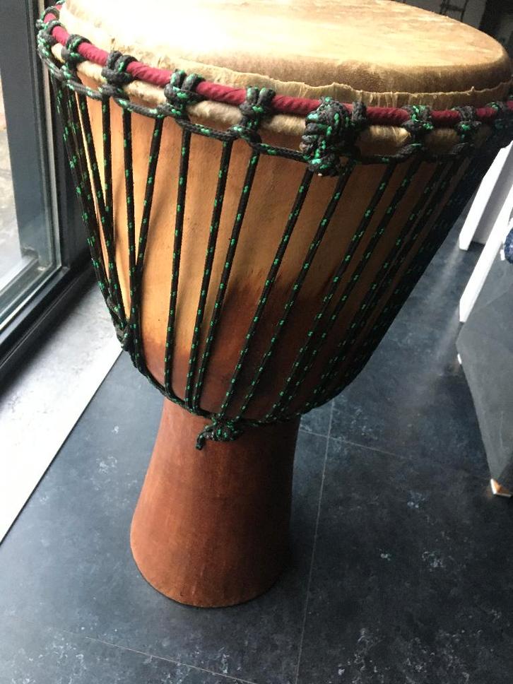 Djembe met zak (ook voor op de rug), Musique & Instruments, Percussions, Comme neuf, Percussion mélodique, Enlèvement ou Envoi