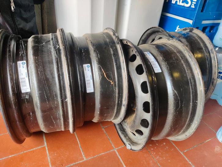 Jantes 16 pouces en tôle Audi, Auto-onderdelen, Banden en Velgen, Velg(en), Winterbanden, 16 inch, Overige, Overige, Personenwagen