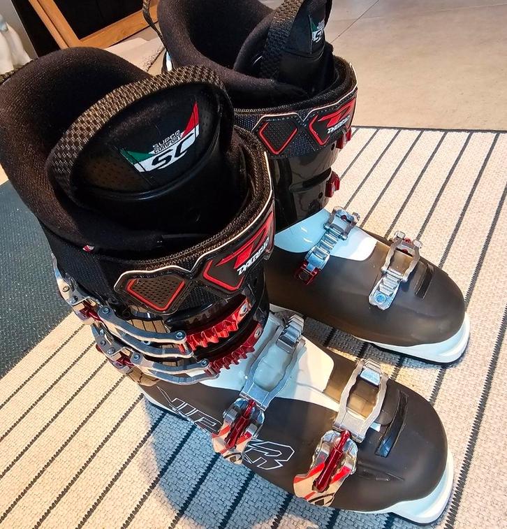 DALBELLO VIPER 90 ski , snowboard boots, Sport en Fitness, Snowboarden, Zo goed als nieuw, Snowboots, Ophalen of Verzenden