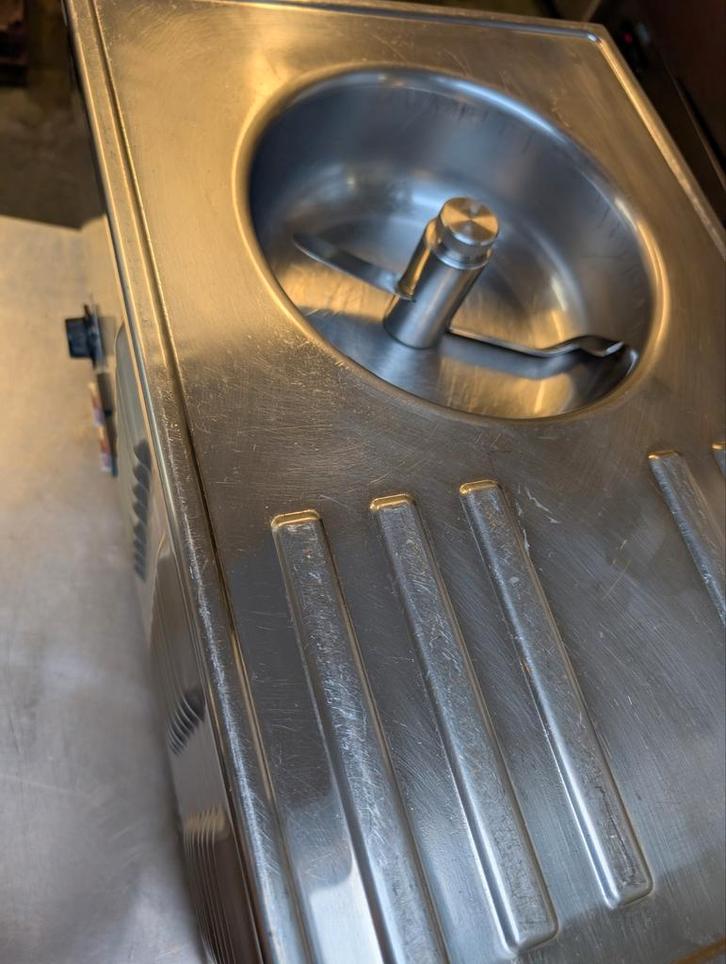 musso Stella L2 ijsmachine, Zakelijke goederen, Horeca | Keukenapparatuur, Gebruikt, Ophalen of Verzenden