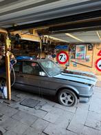 BMW E30 316 schuuruitgang wordt gerestaureerd, Ophalen, BMW