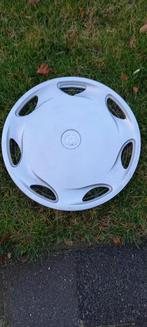 Toyota corrolla 93-97 wieldoppen, Ophalen, Zo goed als nieuw