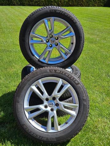 Originele Volvo XC 60 XC60 18 inch winterwielen XC40 S90 S60 beschikbaar voor biedingen